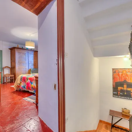 Casa Mirica